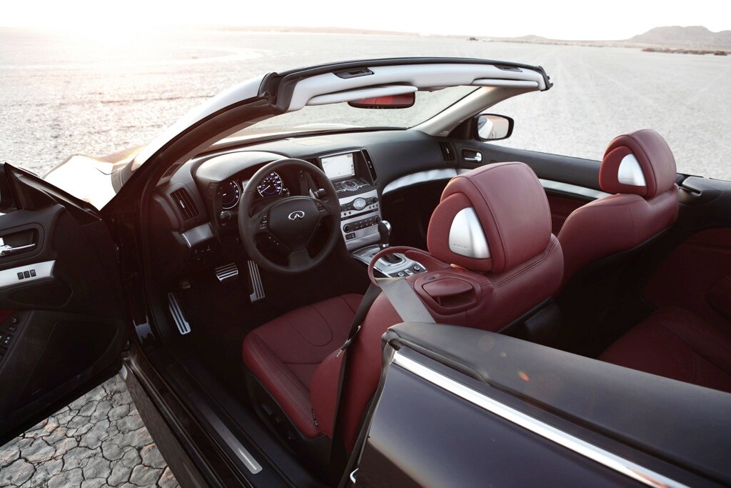 Which Convertible Is Best: Hardtop or Soft-Top?